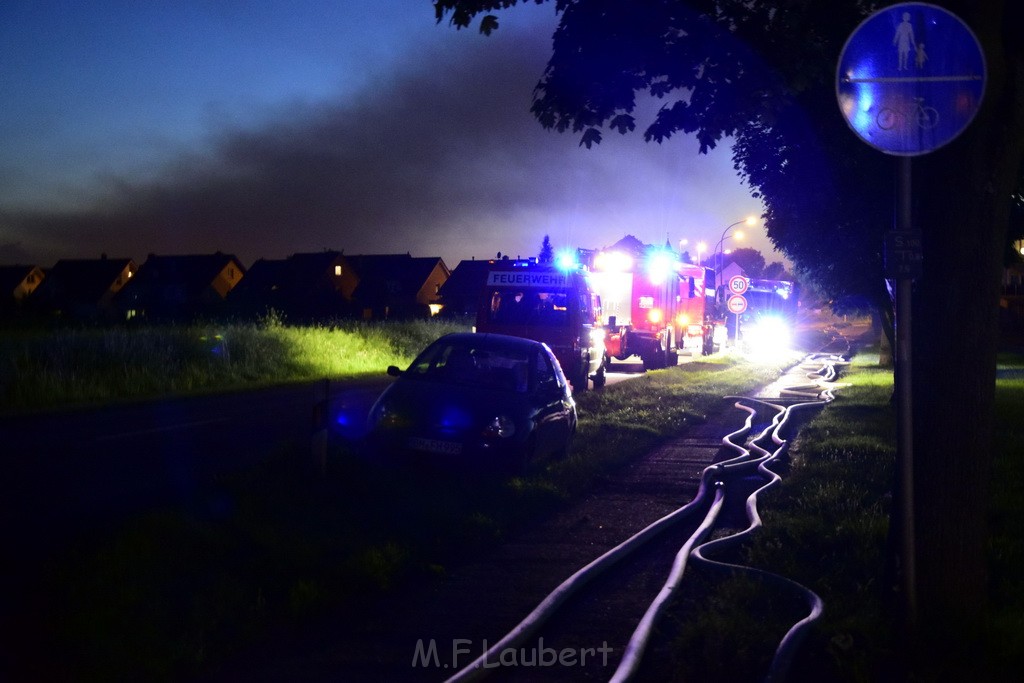 Feuer 4 Pulheim Sinnersdorf Chorbuschstr P004.JPG - Miklos Laubert